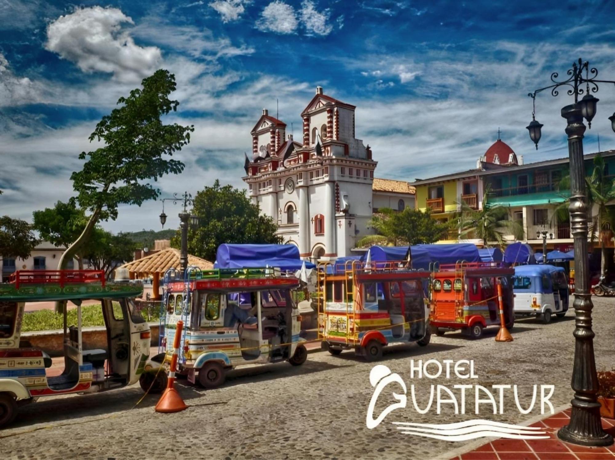 Hotel Guatatur Guatape Exterior photo
